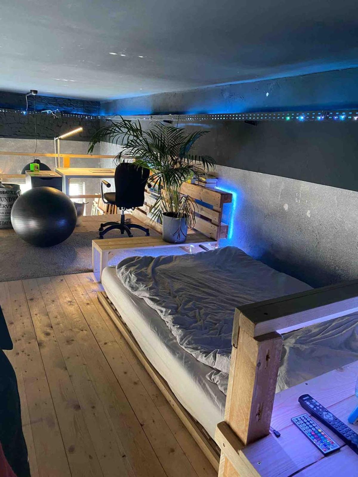 Apartamento Sehr originelles, alternatives Loft in Osnabrück Exterior foto